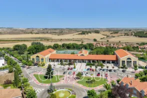 Chalet adosado en calle de la Fuente del Berrocal, 1
