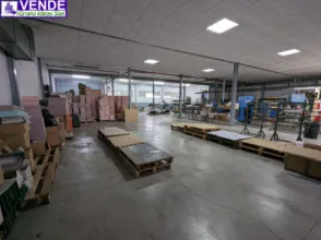 Nave industrial en Carrer de Colòmbia