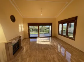 Casa en calle Parres, nº 1