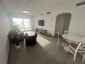 Apartamento en Urbanización Cabo Romano