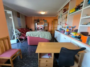 Piso en Santa Cruz-San Antonio Abad-Industria, Cañicas