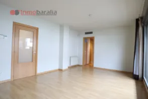 Piso en calle Cristóbal Colón