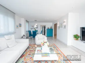 Piso en Avenida de Cantabria