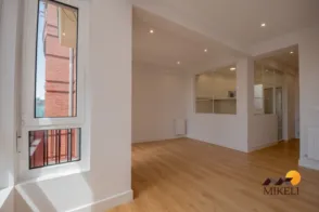 Piso en Avenida de la Reina Victoria, 47