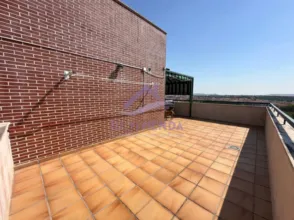 Ático en Paseo del Arco de Ladrillo