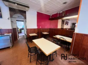 Local comercial en Carrer de València