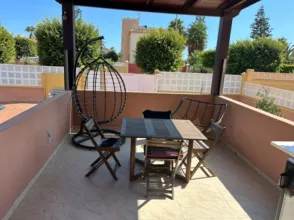 Chalet unifamiliar en calle Flamencos