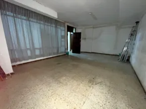 Local comercial en calle Tres de Agosto