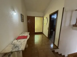 Casa adosada en Carrer Tierno Galván