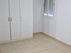 Piso en calle de la Villa