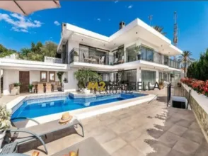 Casa en Los Naranjos-Las Brisas