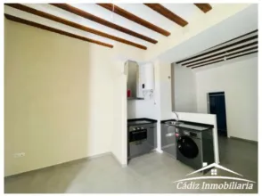Estudio en Centro - Mercado de Abastos