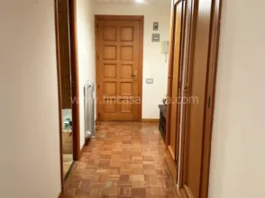 Piso en Plaza de las Cortés de Aragón