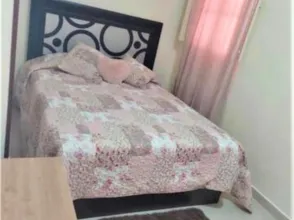 Apartamento en Centro Plaza Niña-Apartamento Con Terraza. Comunidad y Agua Incluidas
