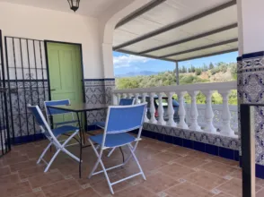 Chalet rústico en Guadalmansa