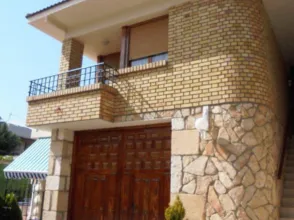 Chalet adosado en Carretera Soria