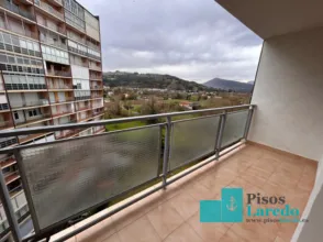 Piso en calle de la República de Colombia, 20