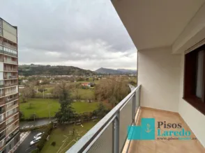 Piso en calle de la República de Colombia, 20