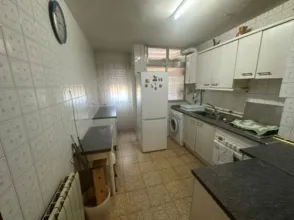 Piso en calle del General Moscardó Guzmán