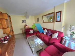 Piso en Paseo Marítimo Oeste-Pacífico