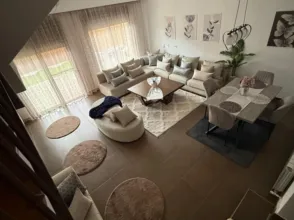 Chalet adosado en calle Pablo Picasso