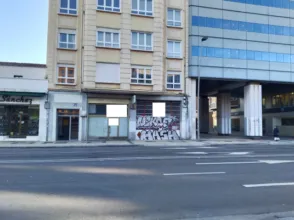 Local comercial en calle de Madrid