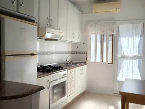 Casa adosada en calle de Campoamor, 43