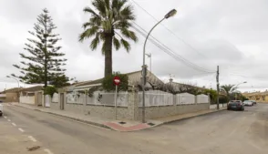 Chalet unifamiliar en calle José Ventura, 12