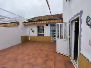 Casa en calle de la Marina, 18