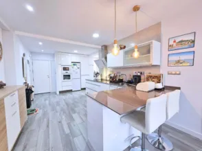 Piso en Avenida de la Reina Victoria Eugenia