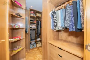 Chalet pareado en calle de Comuneros de Castilla, 3