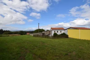 Casa en calle Nigrofe-Perbes