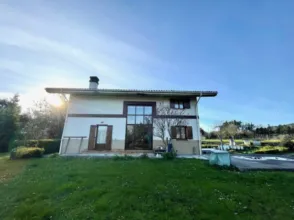 Chalet pareado en Urduliz