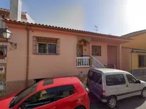 Casa en calle de Avicena, 1