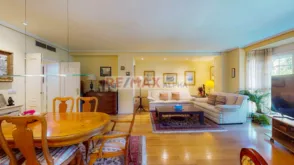 Piso en calle de Antonio Larrazábal, 19