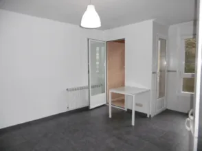 Piso en calle de Darío Regoyos