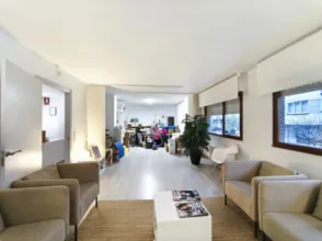 Piso en Rúa da República de El Salvador