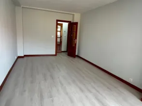 Piso en calle del Regín