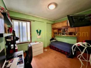 Piso en calle de la Peregrina