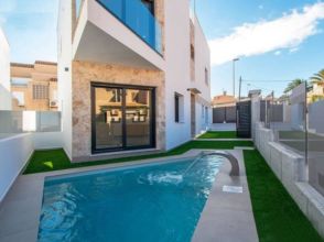 Imagen Nueva Torrevieja, Aguas nuevas
