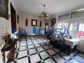 Imagen Dos Hermanas (Pueblo)