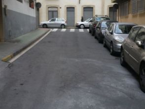 Local comercial en calle Veleta