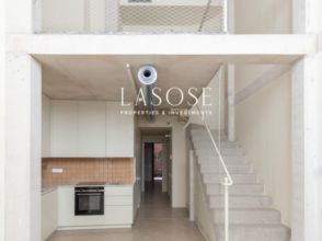 Piso en Carrer de Sardenya, cerca de Carrer de Còrsega