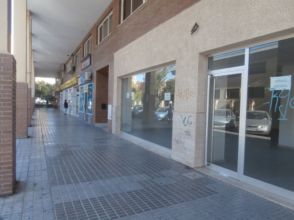Local comercial en Huerta Rosales-Valdepasillas