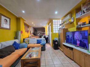 Piso en Carrer del Comte de Torrefiel, cerca de Carrer de Pedro Cabanes