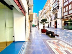 Local comercial en calle de Jabonerías, 35