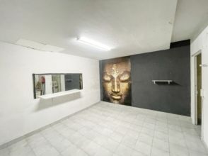 Local comercial en calle Fuenterrabia, 7