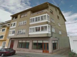 Casas e apartamentos à venda em Outeiro de Rei, Lugo, Espanha