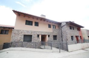 LES VALLS D'AGUILAR