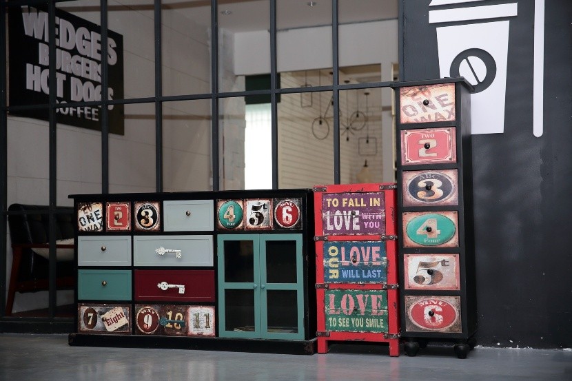 Comprar muebles de segunda mano para decorar la casa